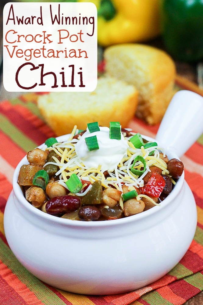 Easy 3-Quart Slow Cooker Veggie Chili Recipe • A Weekend Cook®