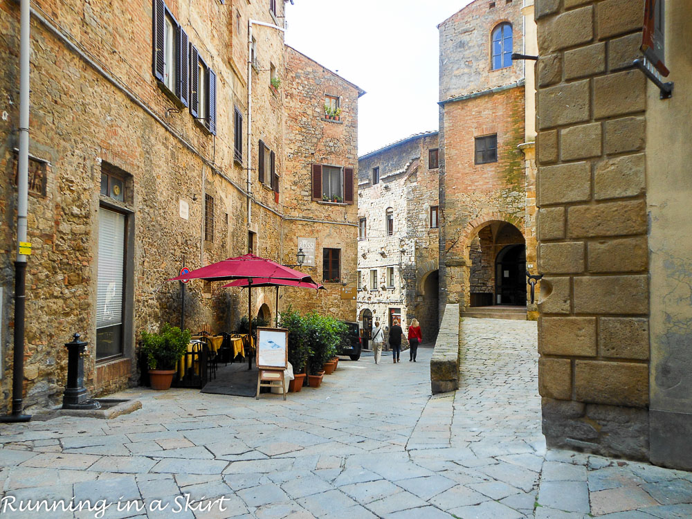 Touring the Tuscan Hill Towns by car. Where to go, and what to do, see & eat! / Running in a Skirt