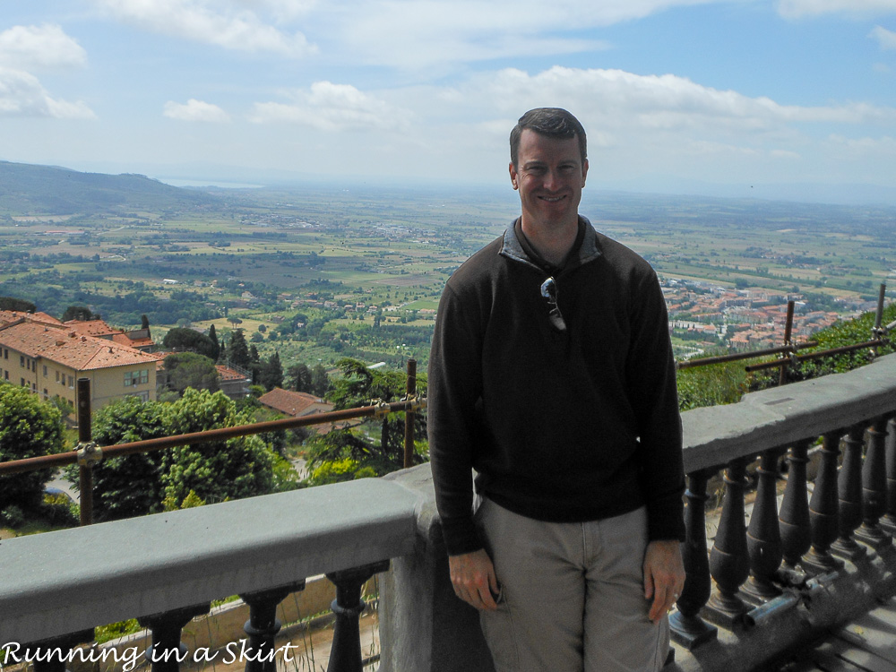 Touring the Tuscan Hill Towns by car. Where to go, and what to do, see & eat! / Running in a Skirt