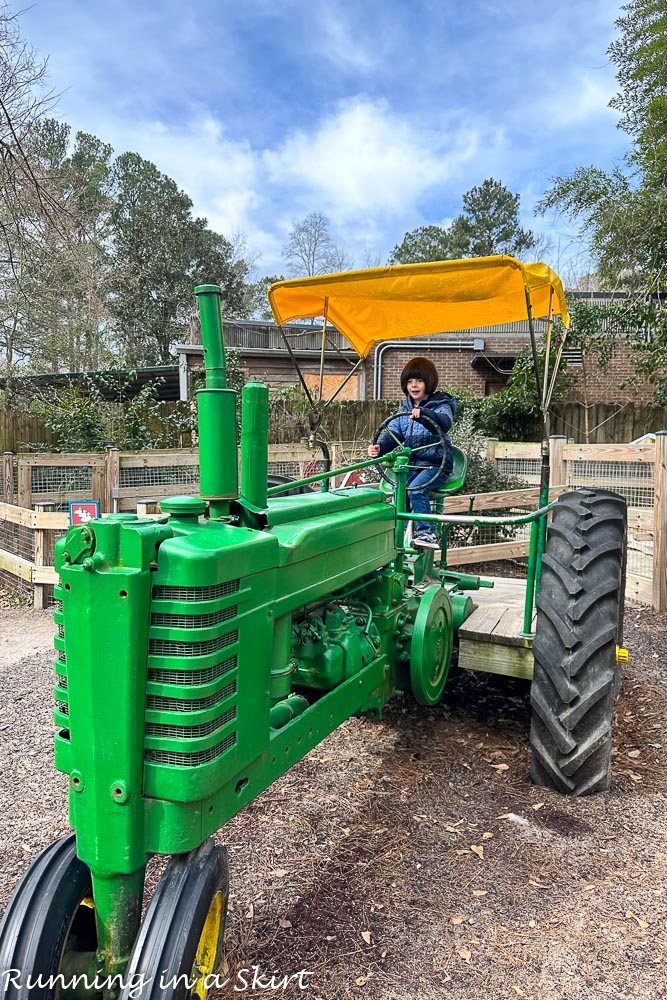 Riverbanks Zoo Columbia SC - Columbia Zoo Tractor