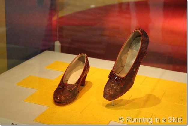 American_History_Smithsonian_Ruby_Slippers