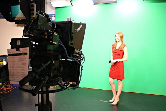 Julie_Wunder_WLOS_green_screen.jpg