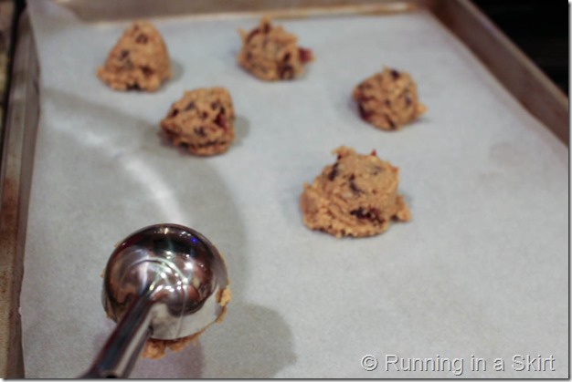 Toasted Coconut Cookies! These babies are packed to the brim with cookie goodness! / Running in a Skirt