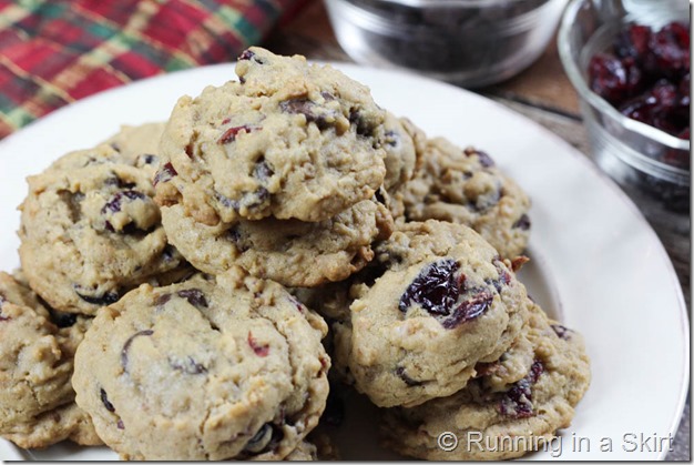 Toasted Coconut Cookies! These babies are packed to the brim with cookie goodness! / Running in a Skirt