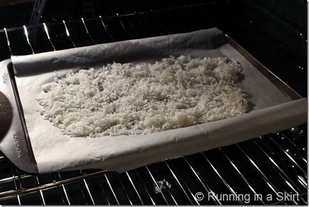 Toasted Coconut Cookies! These babies are packed to the brim with cookie goodness! / Running in a Skirt