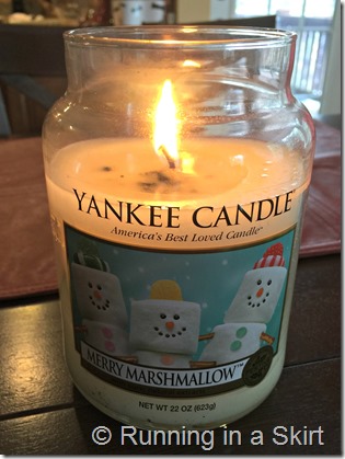 Merry-Marshmallow Candle edit