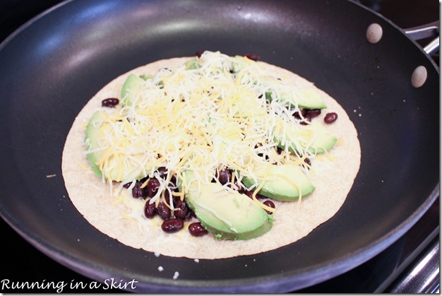 Black Bean Quesadilla with Avocado / A healthy Mexican food treat! Super easy to make.