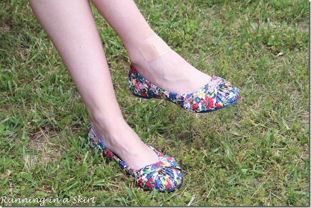 Add floral shoes to your spring an summer wardobe! / Running in a Skirt