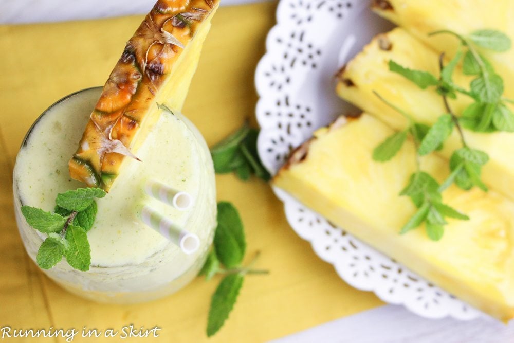 Ingredients in the pineapple mint smoothie.