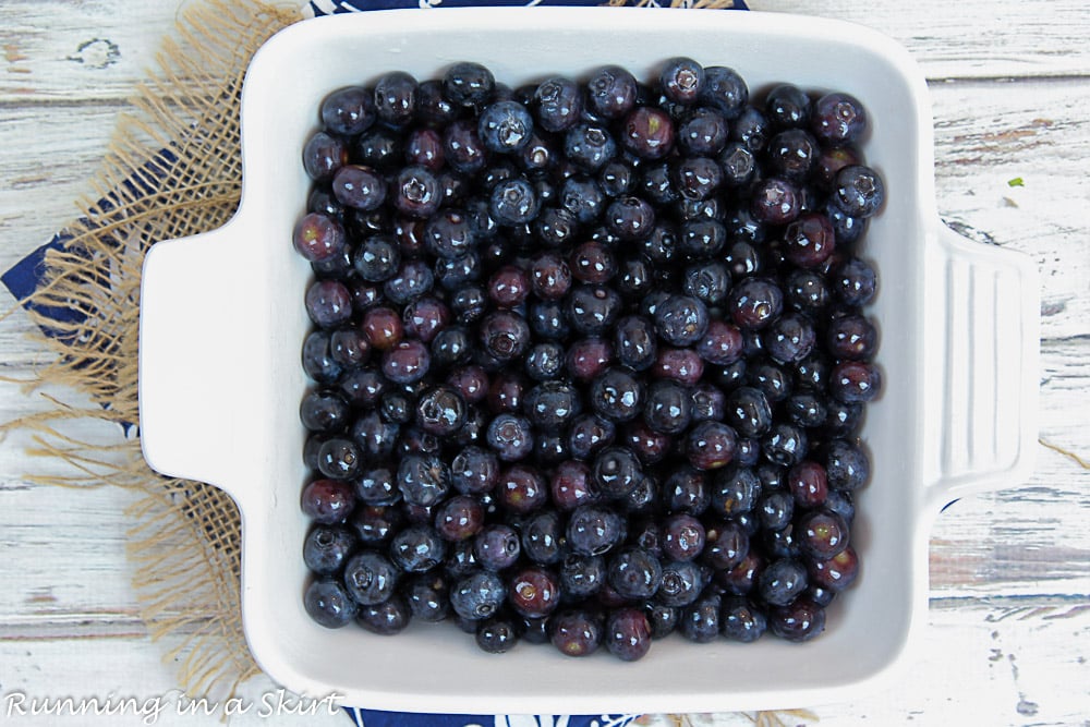 Process photo showing how to prepare the blueberries.