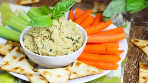 Pistachio Hummus - a delicous twist on humus! Perfect for a dip or sandwich/ Running in a Skirt