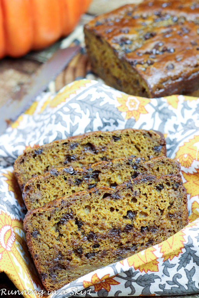 Healthy Greek Yogurt Pumpkin Bread