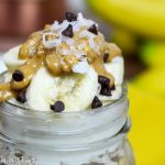 Peanut Butter Chunky Monkey Overnight Oats recipe, healthy and easy breakfast with peanut butter/ Running in a Skirt #SpreadtheMagic