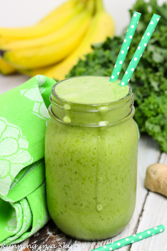 THE Best Detox Green Smoothie Recipe/ Running in a Skirt