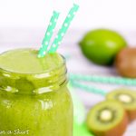 Honey Dew Kiwi Smoothie recipe. Vegan, Vegetarian, Creamy, Healthy and delicious!/ Running in a Skirt