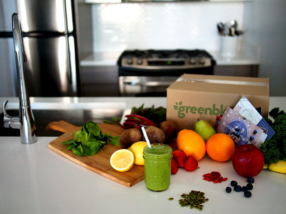 Amazing smoothie ingredients and recipes delivered to your door with Green Blender! Find out how it works on Running in a Skirt or GreenBlender.com