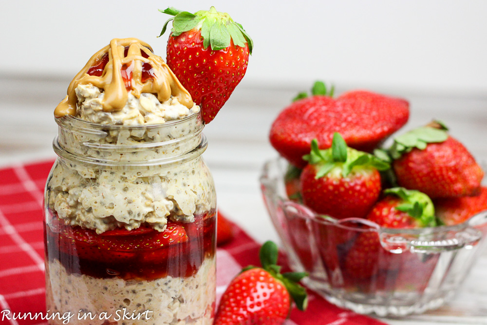 Healthy Peanut Butter and Jelly Overnight Oats recipe with chia seeds!-- Your all time favorite sandwhich in a healthy, easy and delicous breakfast package!