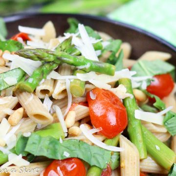 Asparagus Pasta Recipe with Tomatoes & Pine Nuts