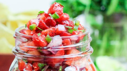 Strawberry Salsa Recipe, healthy, easy and fresh! The perfect fruit salsa for summer. Has jalapenos but you can sub those for bell peppers or poblanos if you don't like it spicy./ Running in a Skirt