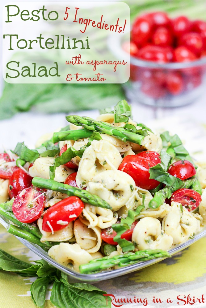 6 Ingredient Easy Tortellini Salad with Pesto recipe. Filled with asparagus and tomatoes! / Running in a Skirt