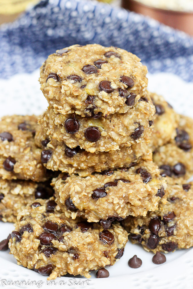 Healthy Banana Oatmeal Chocolate Chip Cookies, healthy, vegan and clean eating