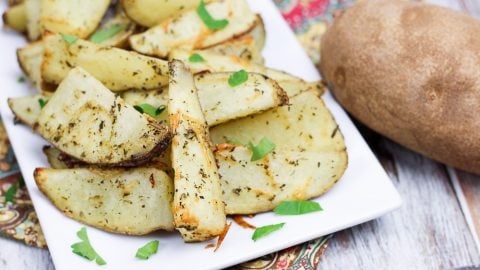 Healthy, Oven Baked Parmesan Garlic Potato Wedges Recipe / Running in a Skirt