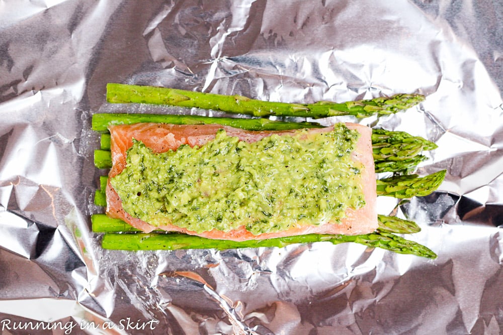 Salmon and Vegetables in Foil. Fresh asparagus and tomato! Only 6 Ingredients/ Running in a Skirt