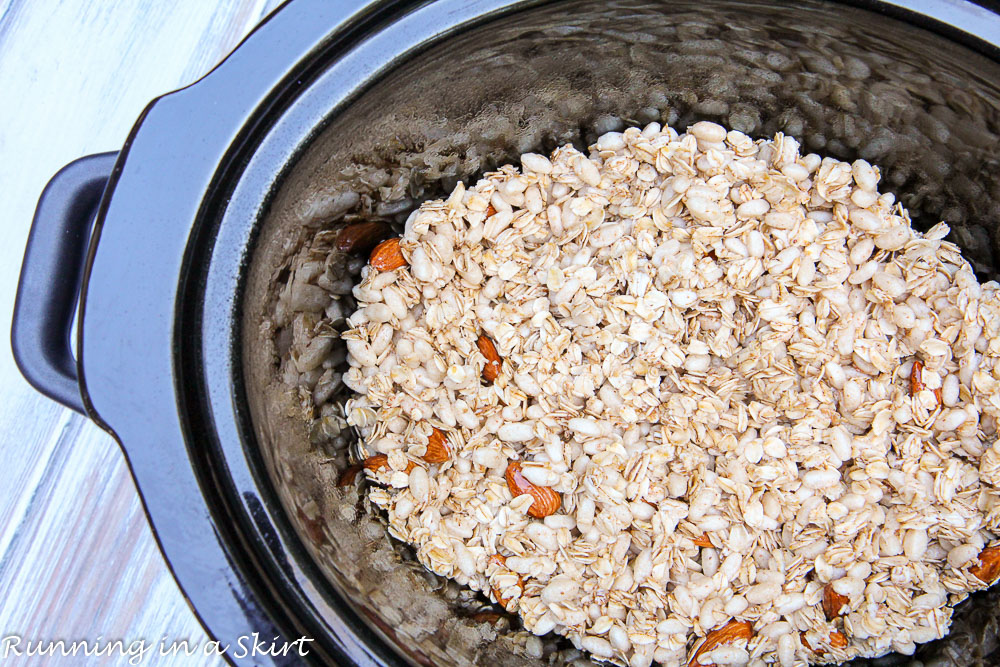 Cranberry & Almond Crock Pot Granola Recipe / Running in a Skirt