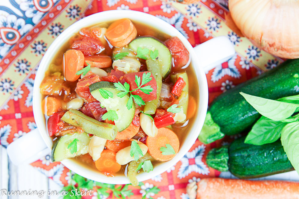 Easy Crock Pot Vegetable Soup - vegetarian & vegan!