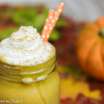 Healthy Pumpkin Pie Smoothie recipe / Running in a Skirt