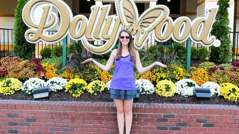 7 Things to do at Dollywood & new DreamMore Resort / Running in a Skirt
