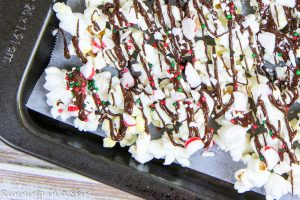 Dark Chocolate Peppermint Popcorn / Running in a Skirt
