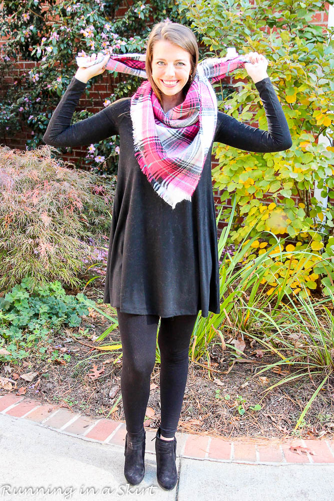 Ways to Tie a Blanket Scarf / Running in a Skirt