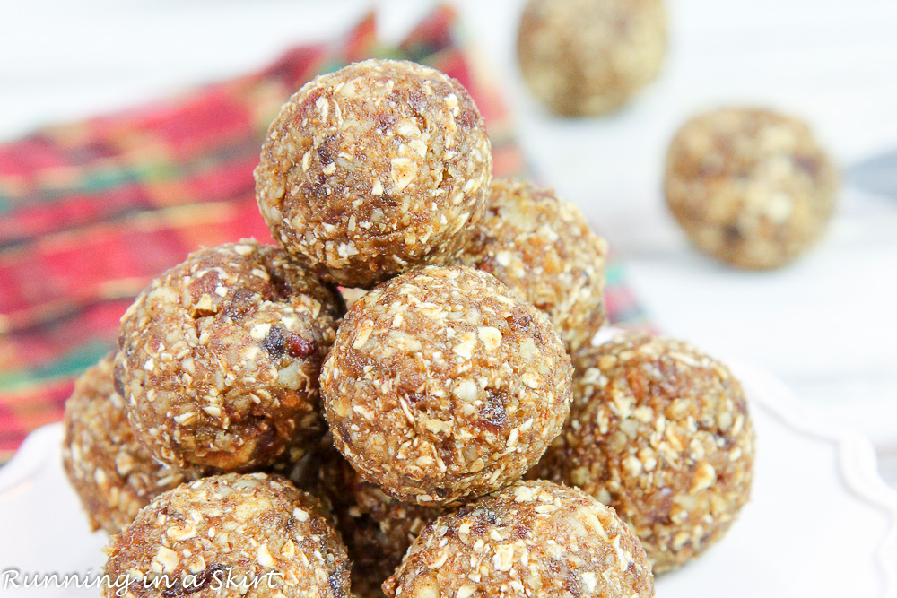 Healthy No Bake Gingerbread Balls