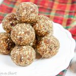 Healthy No Bake Gingerbread Balls