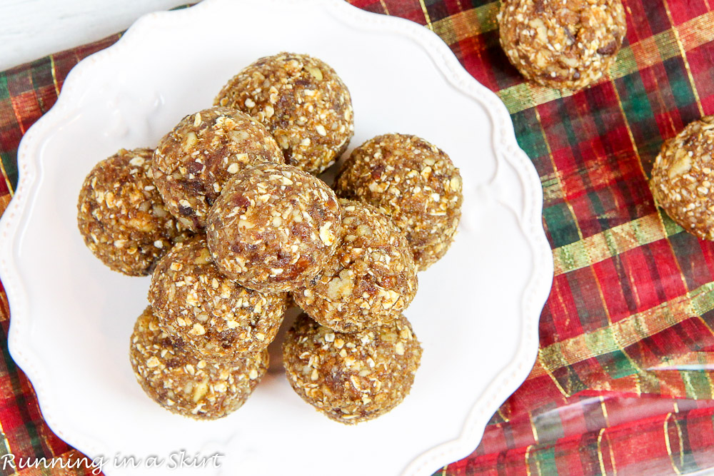 Healthy No Bake Gingerbread Balls