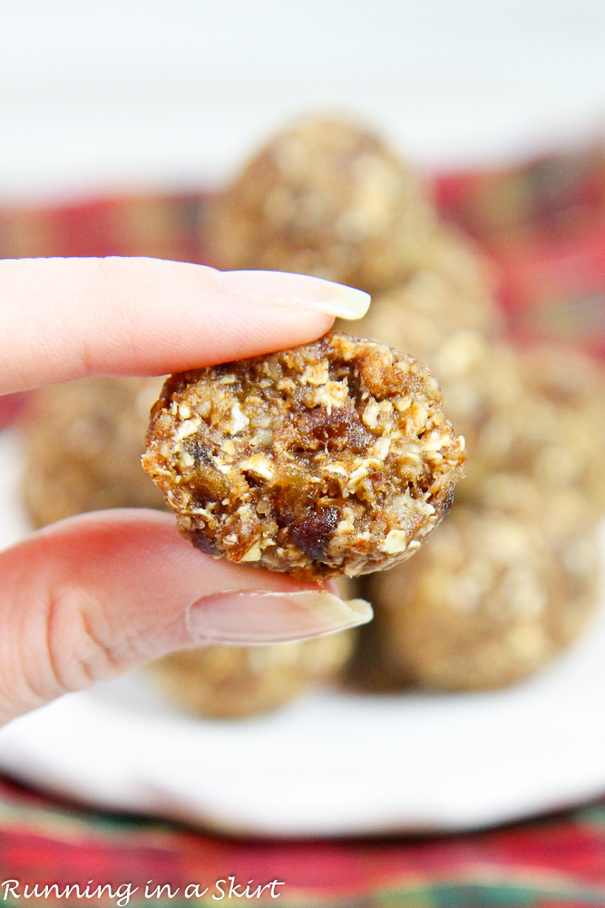 Healthy No Bake Gingerbread Balls