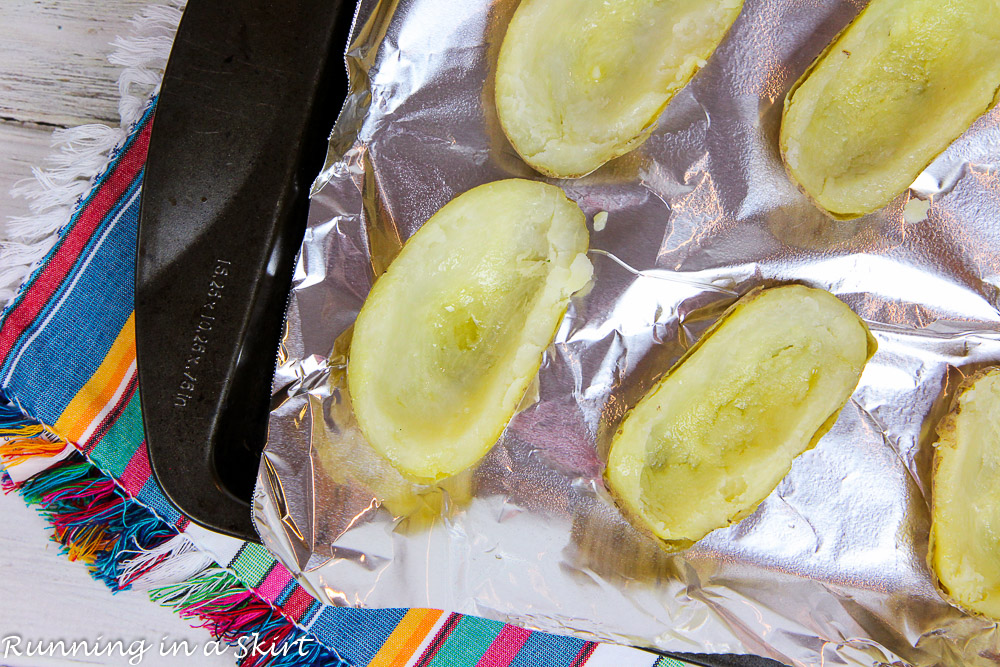 Healthy Potato Skins, Greek Yogurt Guacamole Potato Skins recipe / Running in a Skirt