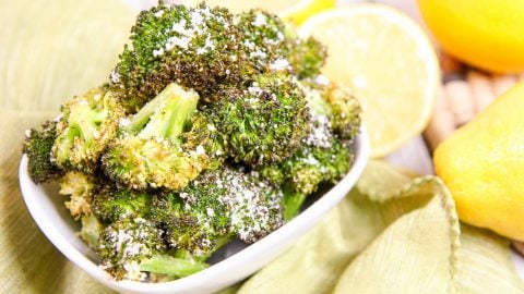 Roasted Lemon Parmesan Broccoli recipe / Running in a Skirt