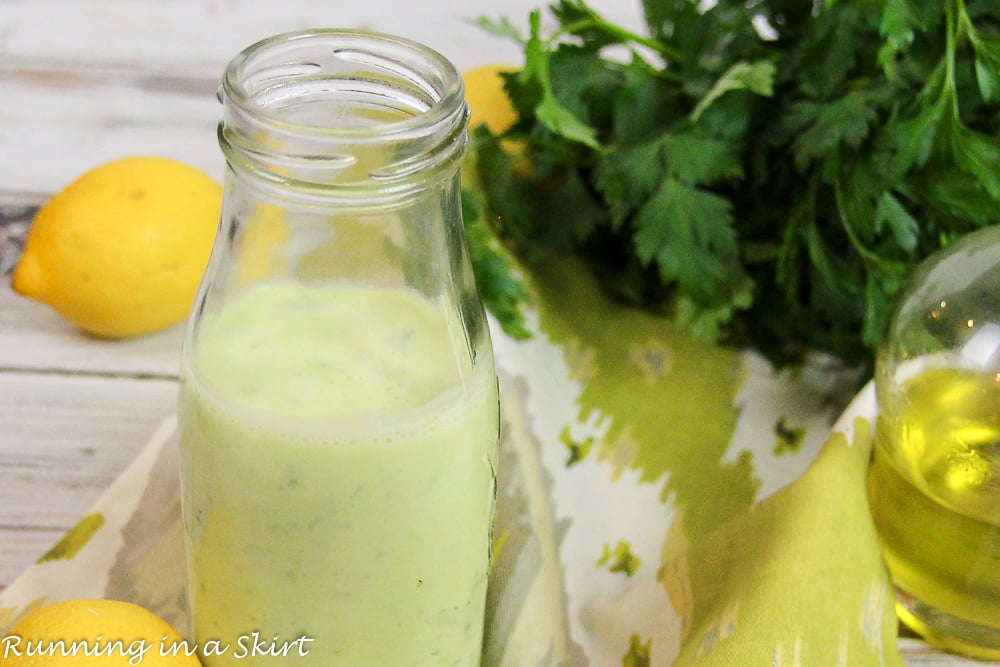 Healthy Homemade Green Goddess Dressing recipe with greek yogurt / Running in a Skirt