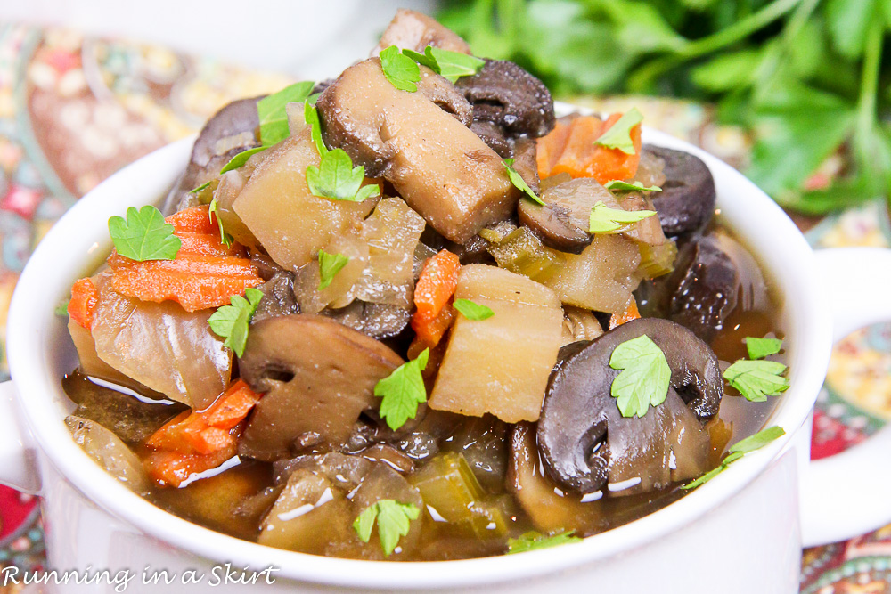 Healthy Vegetarian Crock Pot Mushroom Soup/ Running in a Skirt