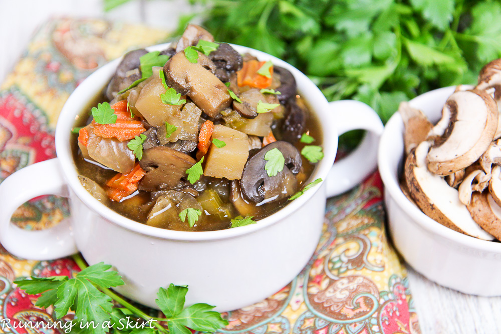 Healthy Vegetarian Crock Pot Mushroom Soup/ Running in a Skirt