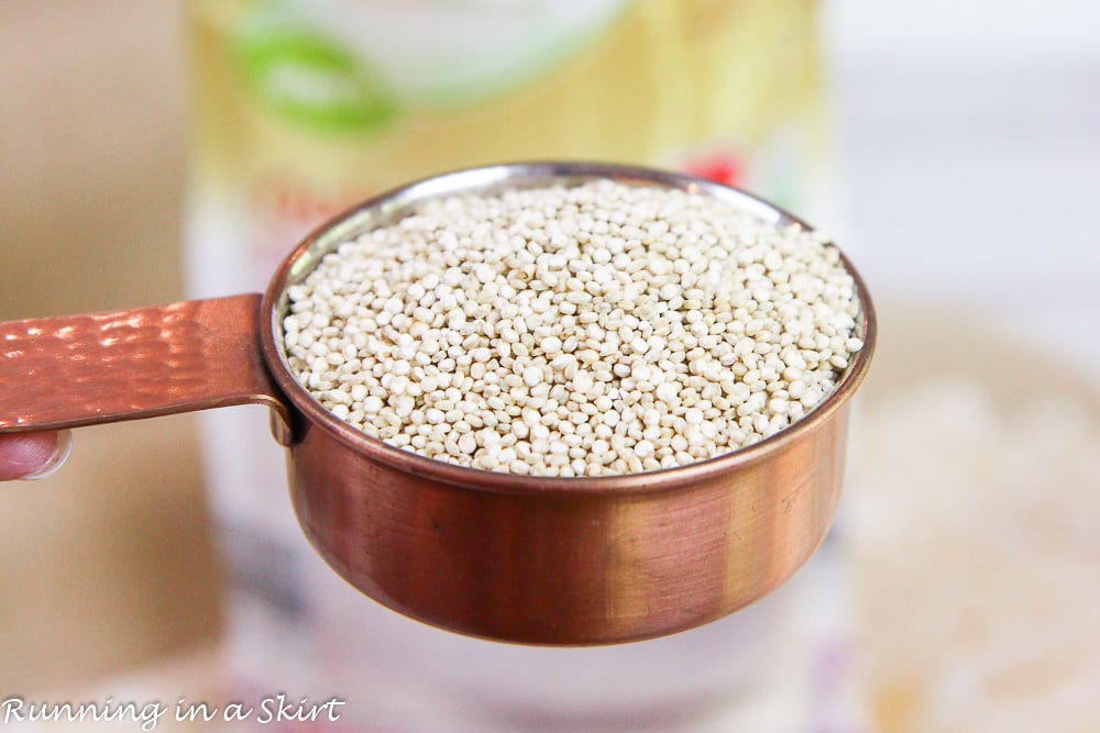 3 Easy Quinoa Salad Recipes- all less than 6 ingredients! Heirloom Tomato Caprese Quinoa Salad, Honey Lime Mango Berry Quinoa Salad and Mexican Black Bean Quinoa Salad / Running in a Skirt