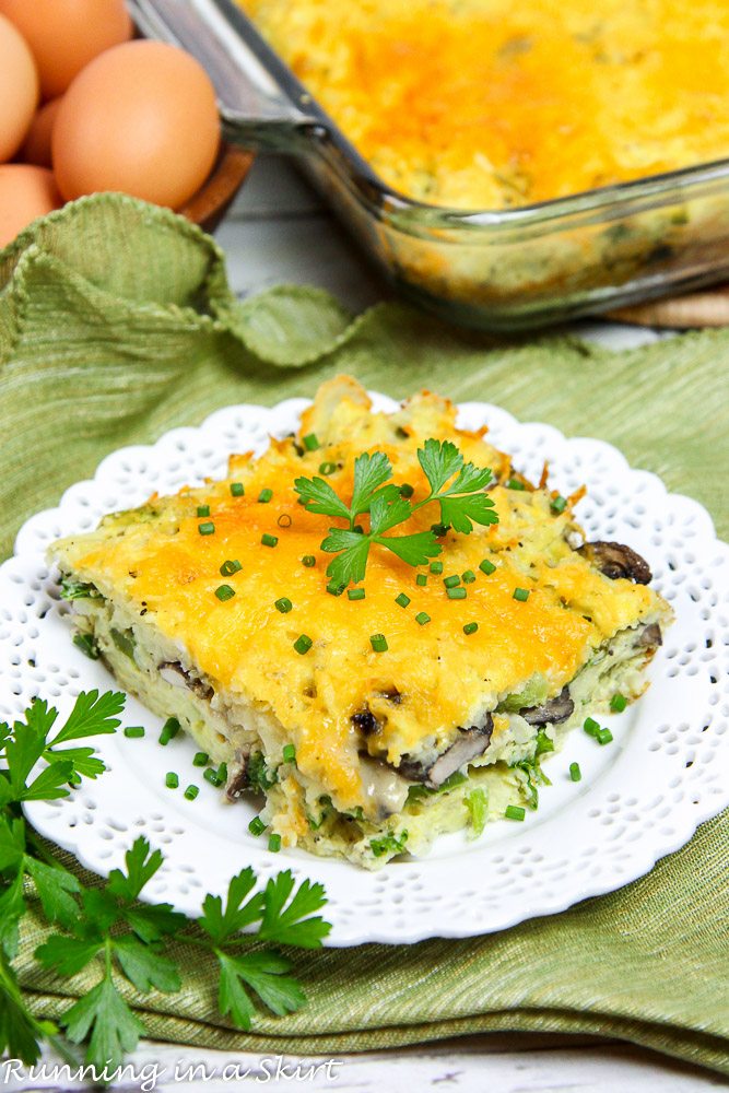 Healthy Vegetarian Breakfast Casserole recipe / Running in a Skirt