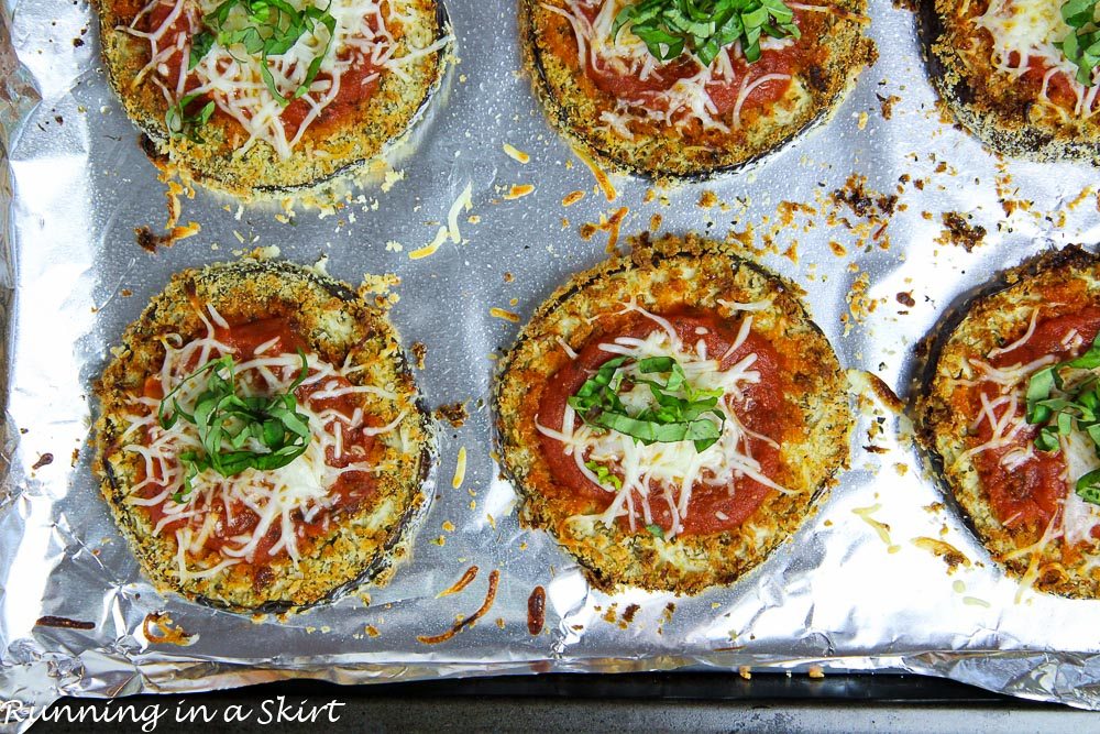 Baked Eggplant Slices with Tomato Sauce / Running in a Skirt