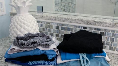 How to Wash Workout Clothes