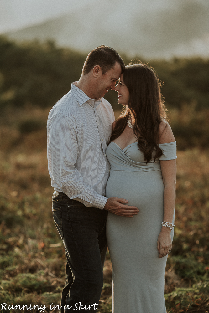 twin maternity photos