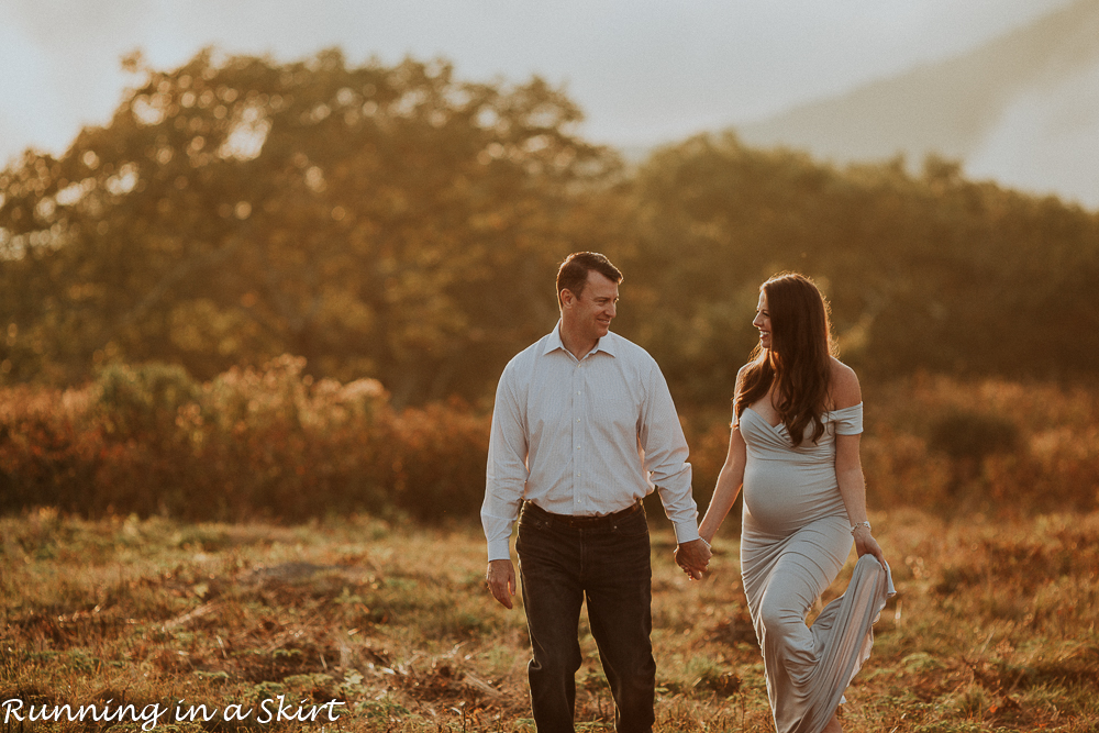 twin maternity photos