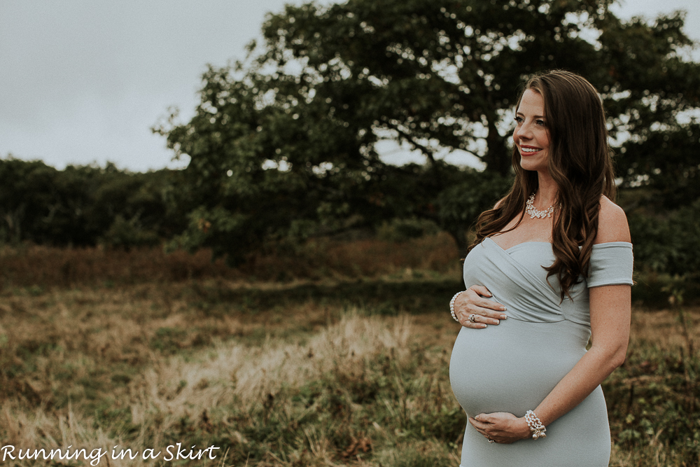 twin maternity photos