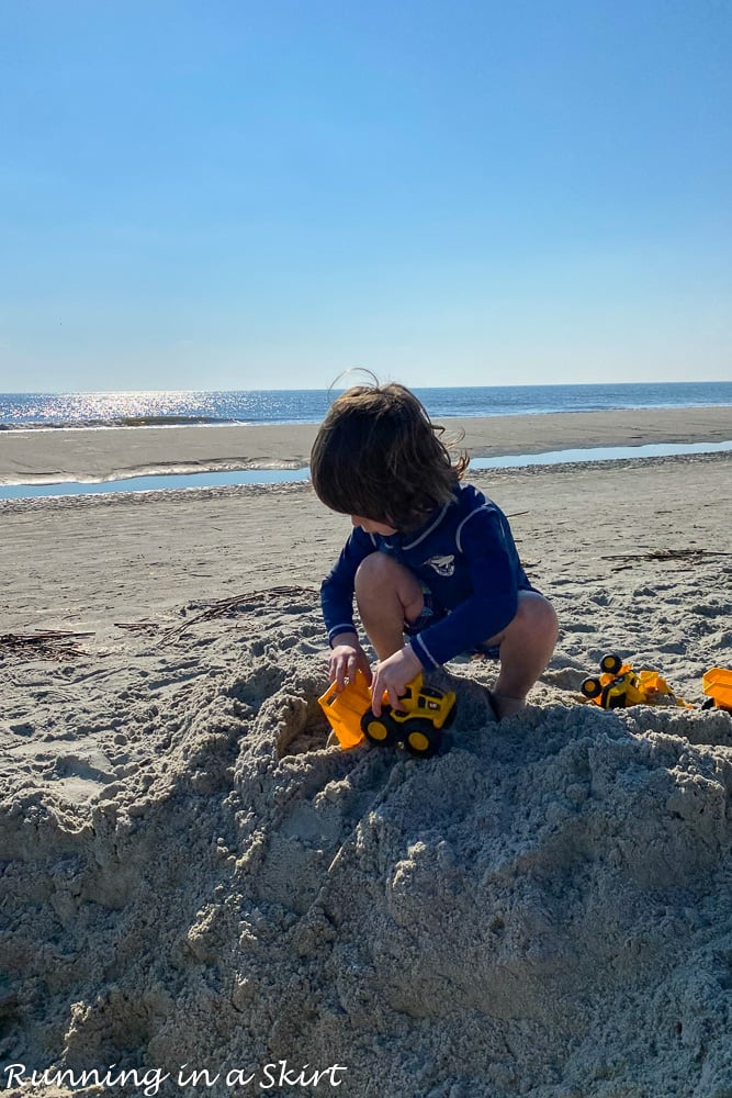 What to do in Hilton Head in December, Winter & Off Season - boy playing in sand